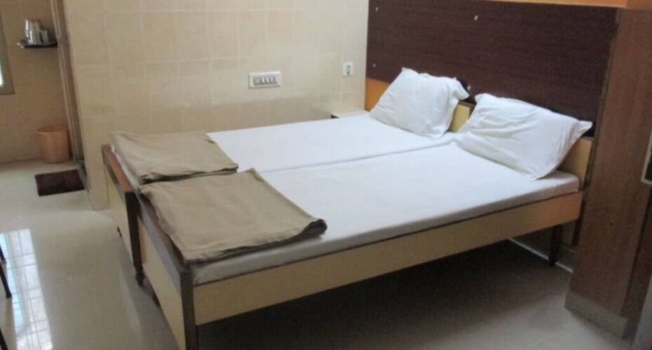 Konark Lodge, Visakhapatnam 5